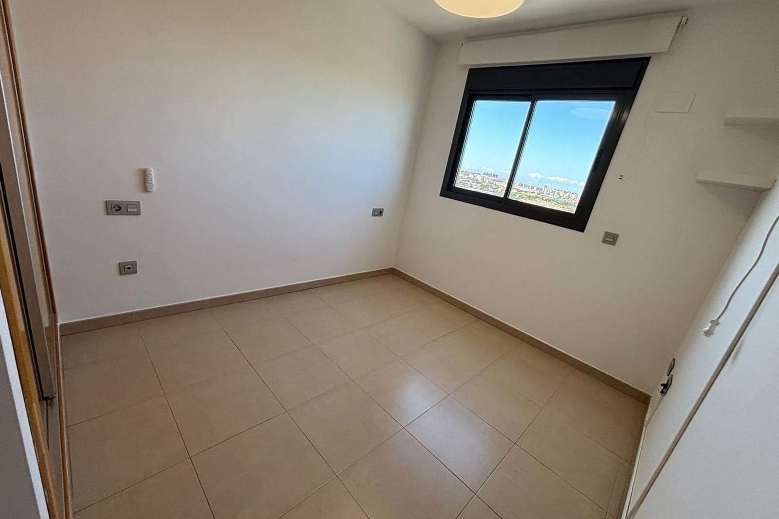 2 sypialnia Apartament na sprzedaż w Playa de San Juan z basenem - 624 000 € (Ref: 9914570)