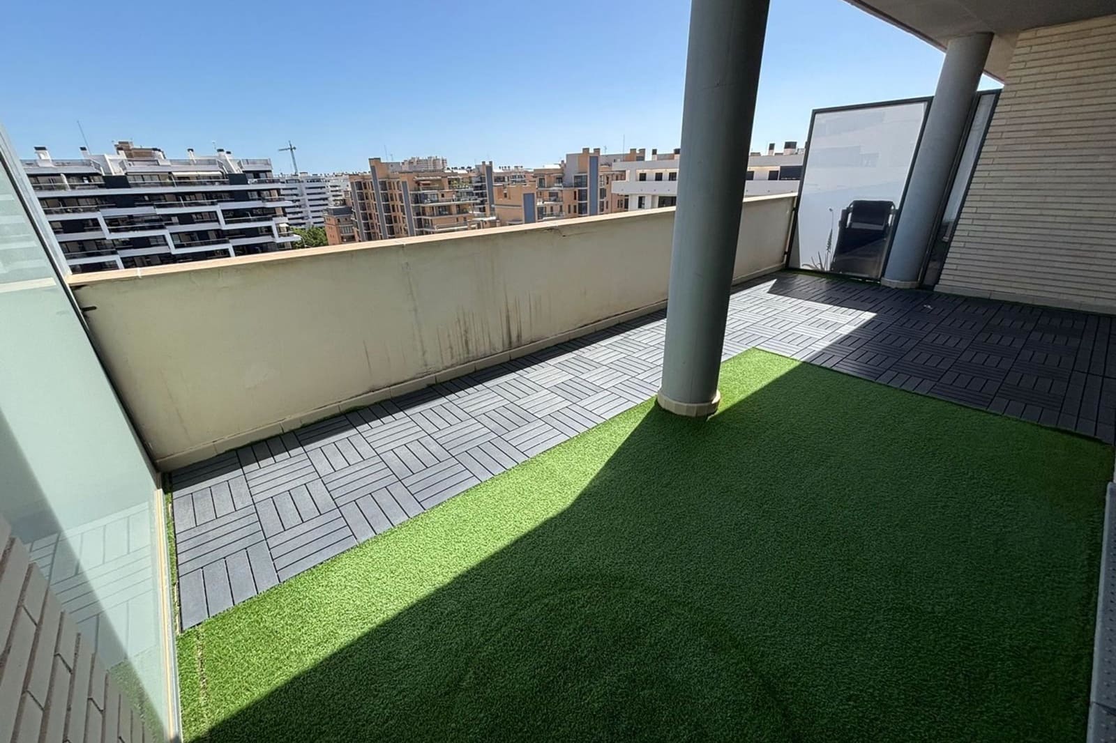 2 sypialnia Apartament na sprzedaż w Playa de San Juan z basenem - 624 000 € (Ref: 9914570)