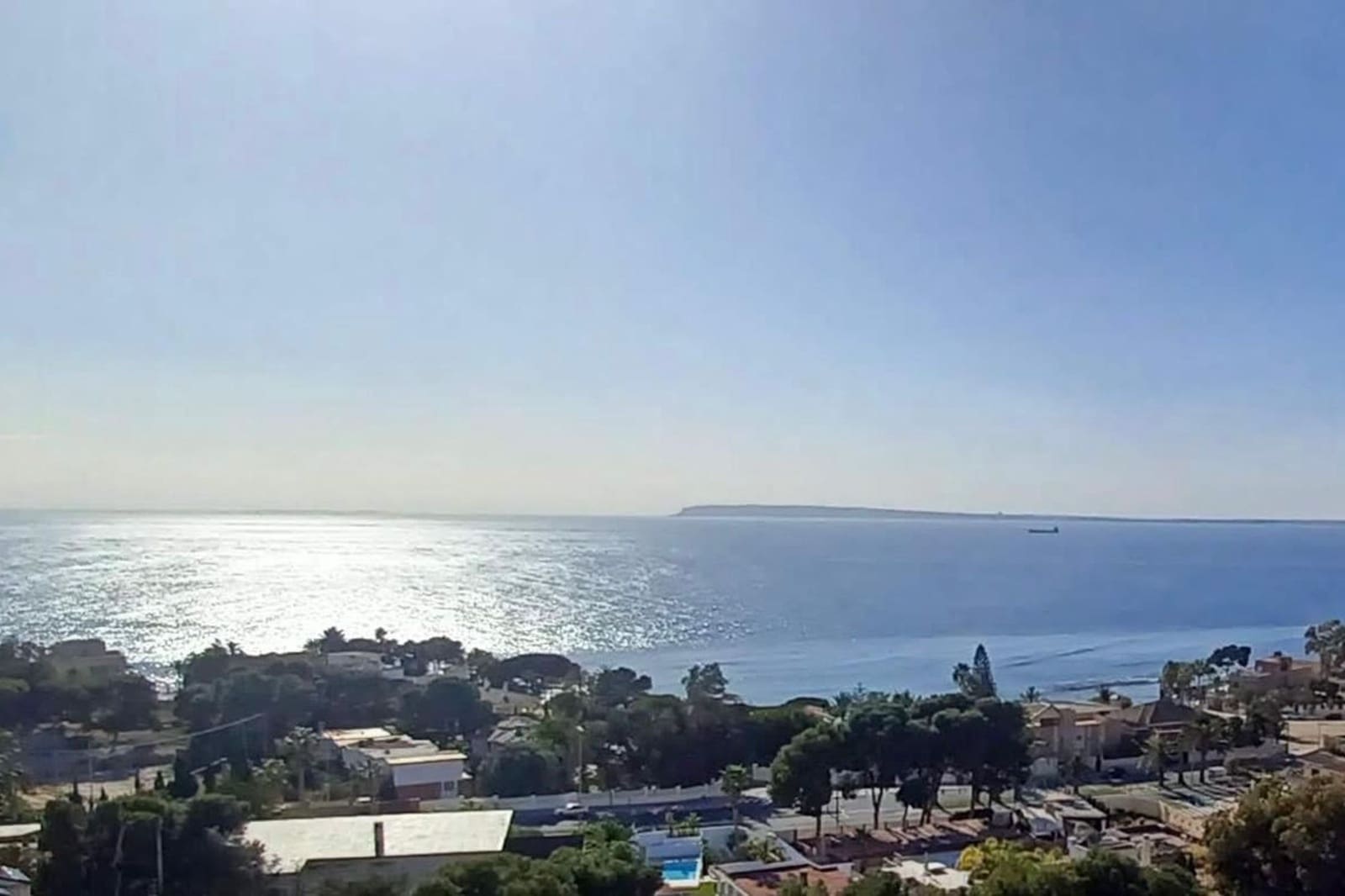 4 Zimmer Apartment zu verkaufen in Playa de San Juan mit Pool - 560.000 € (Ref: 9914571)