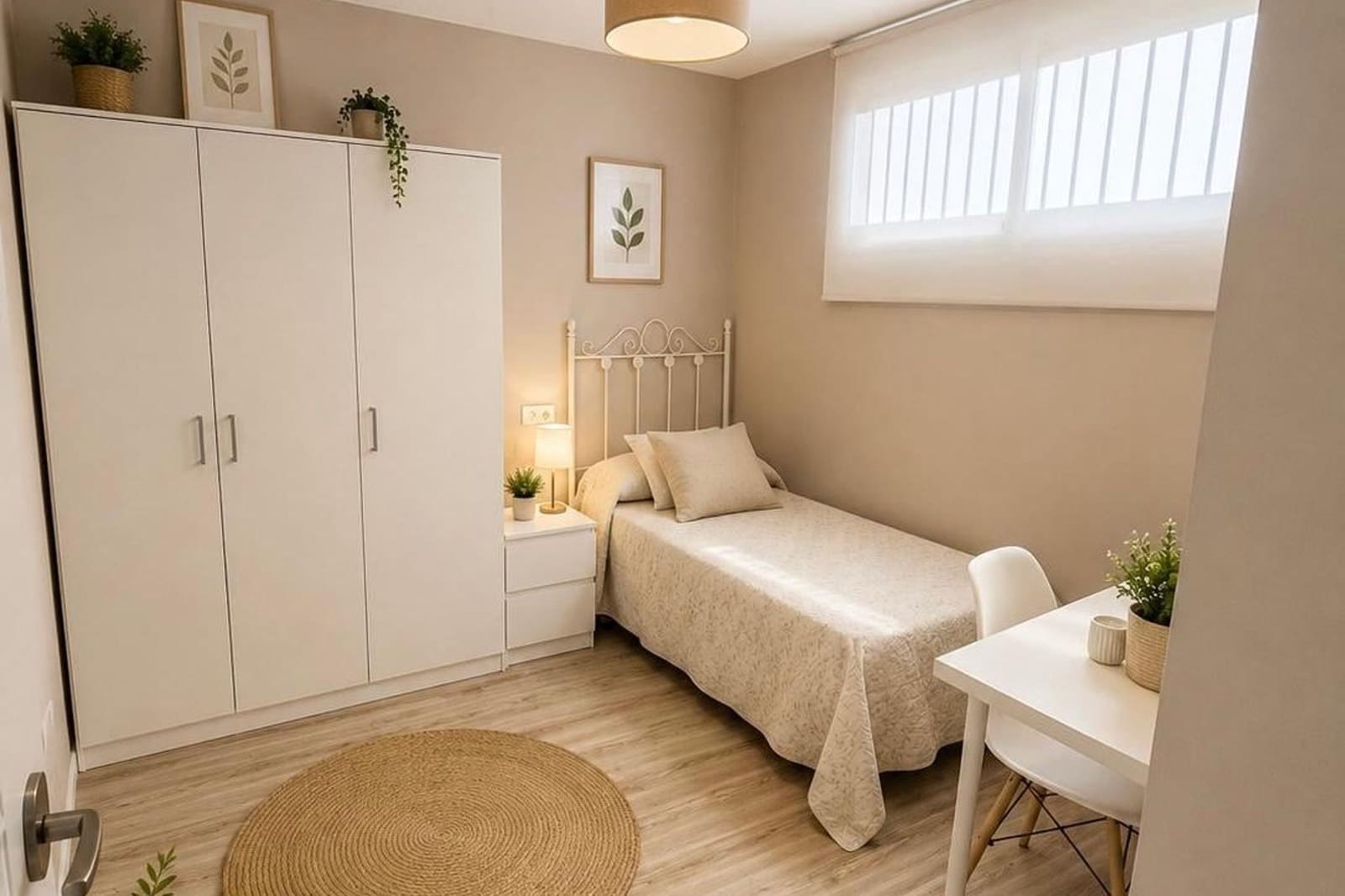 3 quarto Apartamento para venda em Playa de San Juan com piscina - 400 000 € (Ref: 9914572)