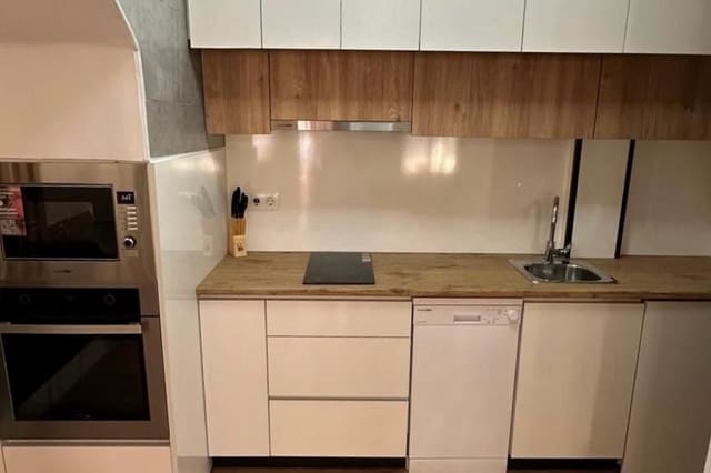 Casa de 3 habitaciones en Playa Flamenca, Orihuela en venta con piscina - 285.000 € (Ref: 9918987)