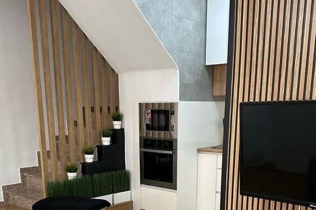 Casa de 3 habitaciones en Playa Flamenca, Orihuela en venta con piscina - 285.000 € (Ref: 9918987)