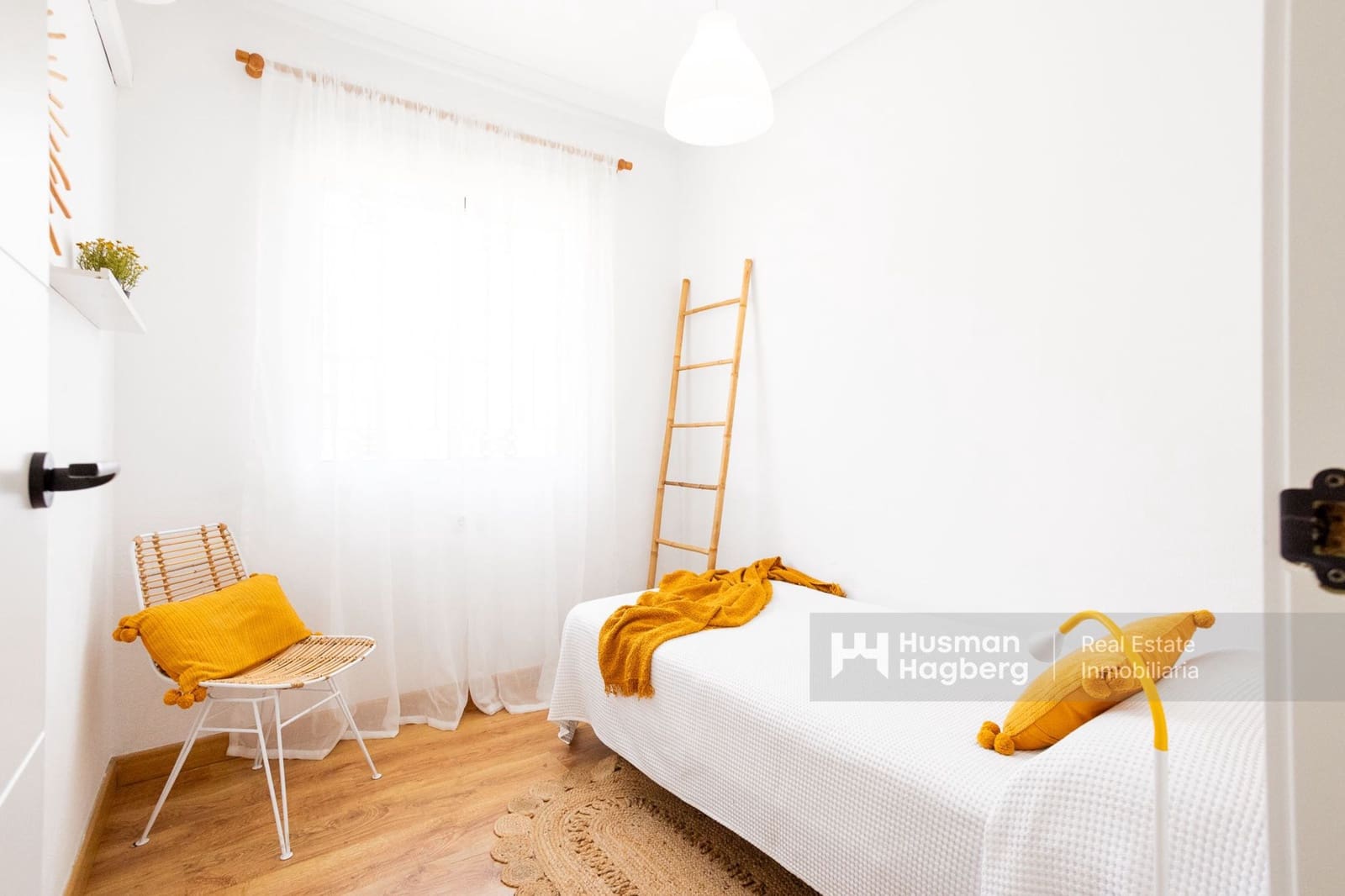 3 bedroom Townhouse for sale in Playa Flamenca with pool - € 285,000 (Ref: 9918987)