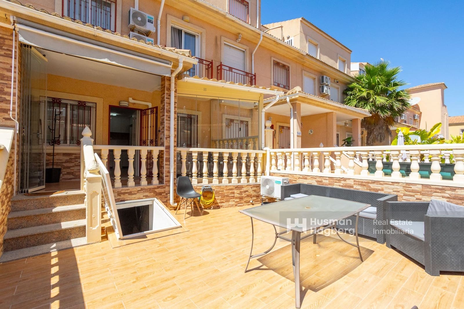 3 bedroom Townhouse for sale in Playa Flamenca with pool - € 285,000 (Ref: 9918987)