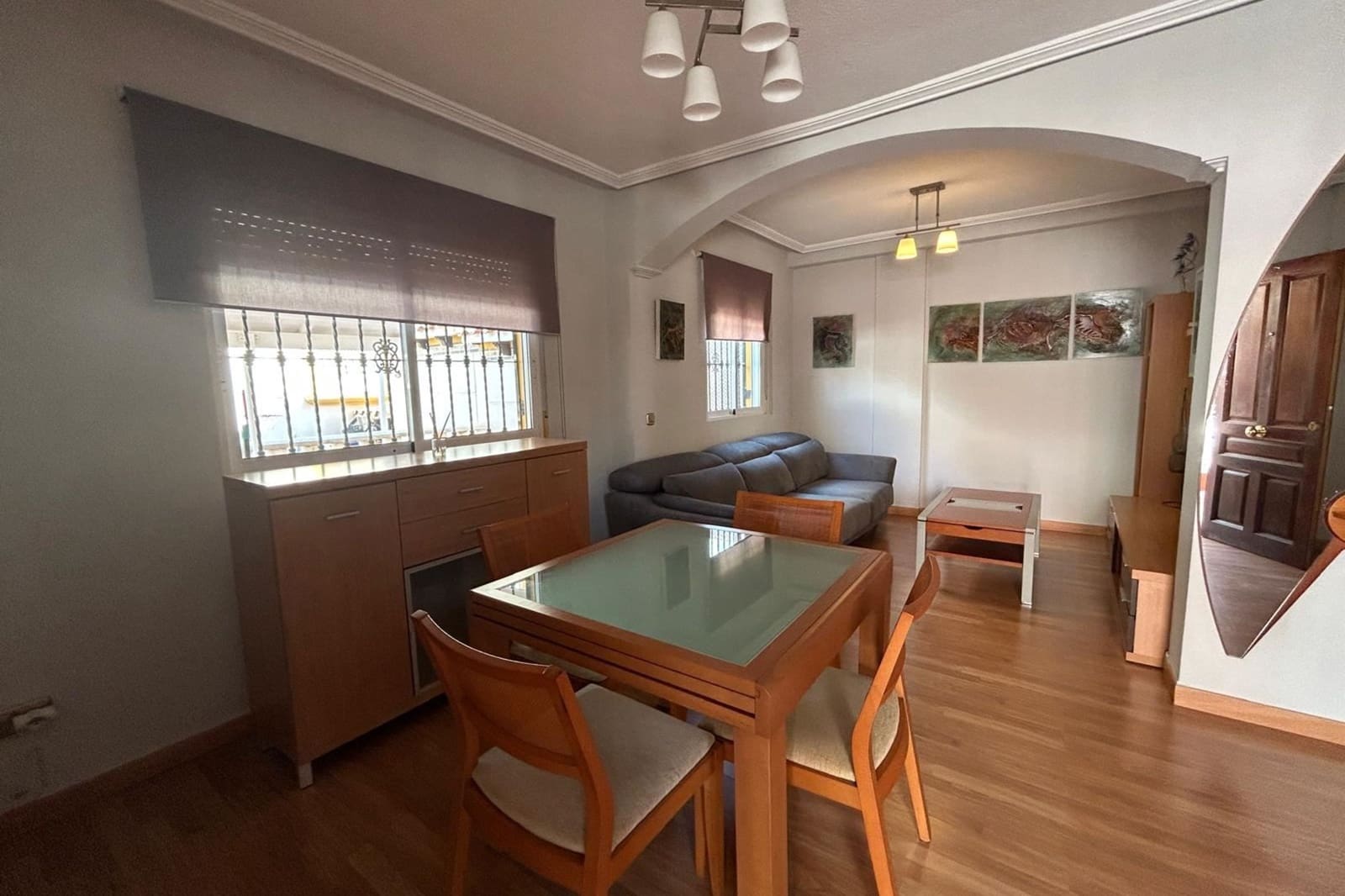 2 makuuhuone Huvila myytävänä paikassa Playa Flamenca mukana uima-altaan - 198 000 € (Ref: 9938988)