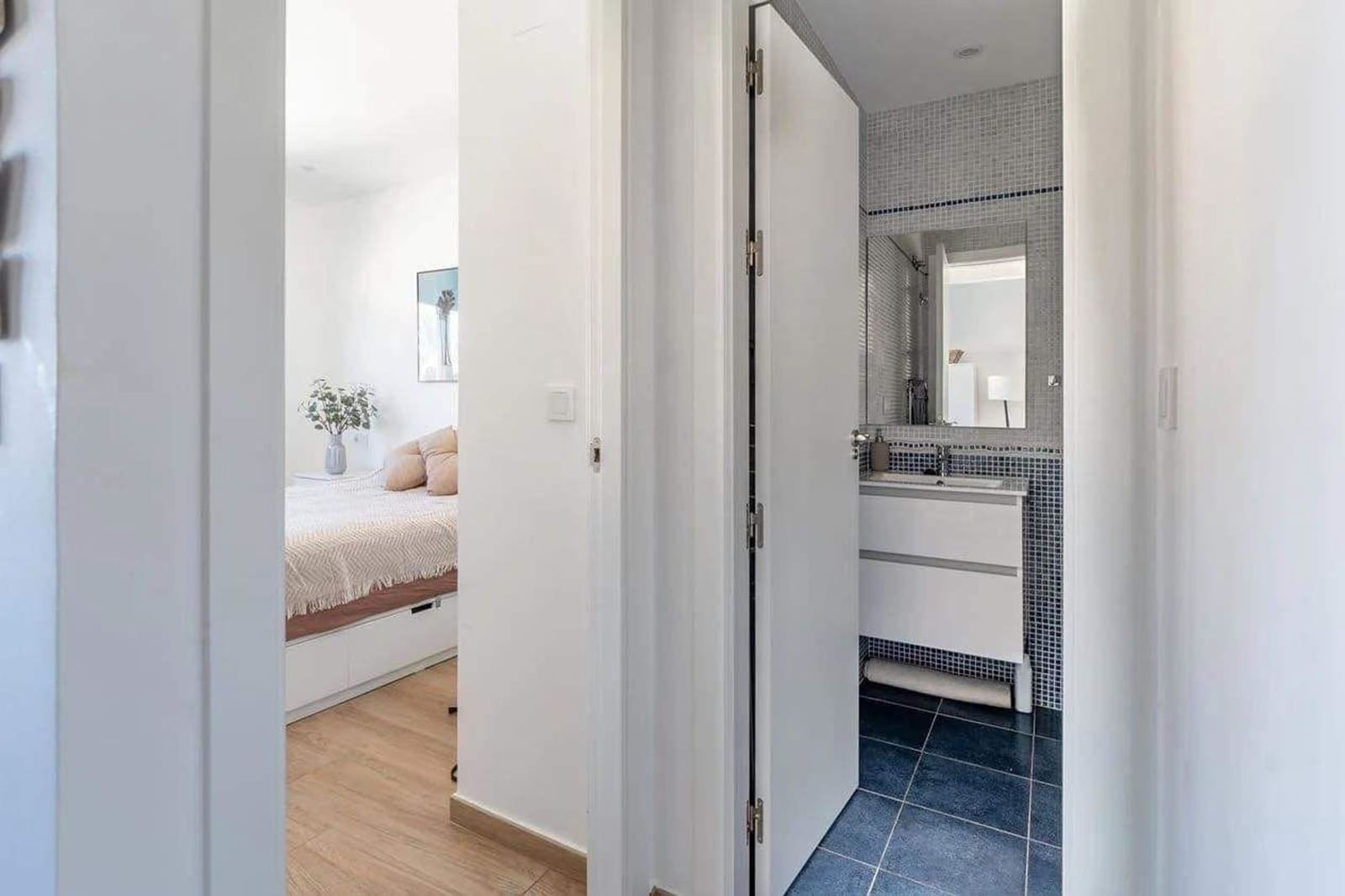 2 soveværelse Lejlighed til salg i La Zenia med swimmingpool - € 239.900 (Ref: 9941525)