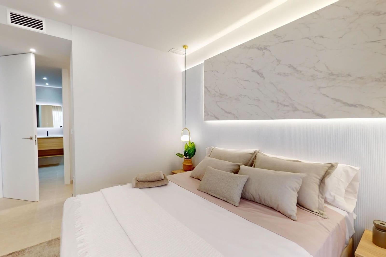 2 soveværelse Lejlighed til salg i Cabo Roig med swimmingpool - € 399.000 (Ref: 9944837)