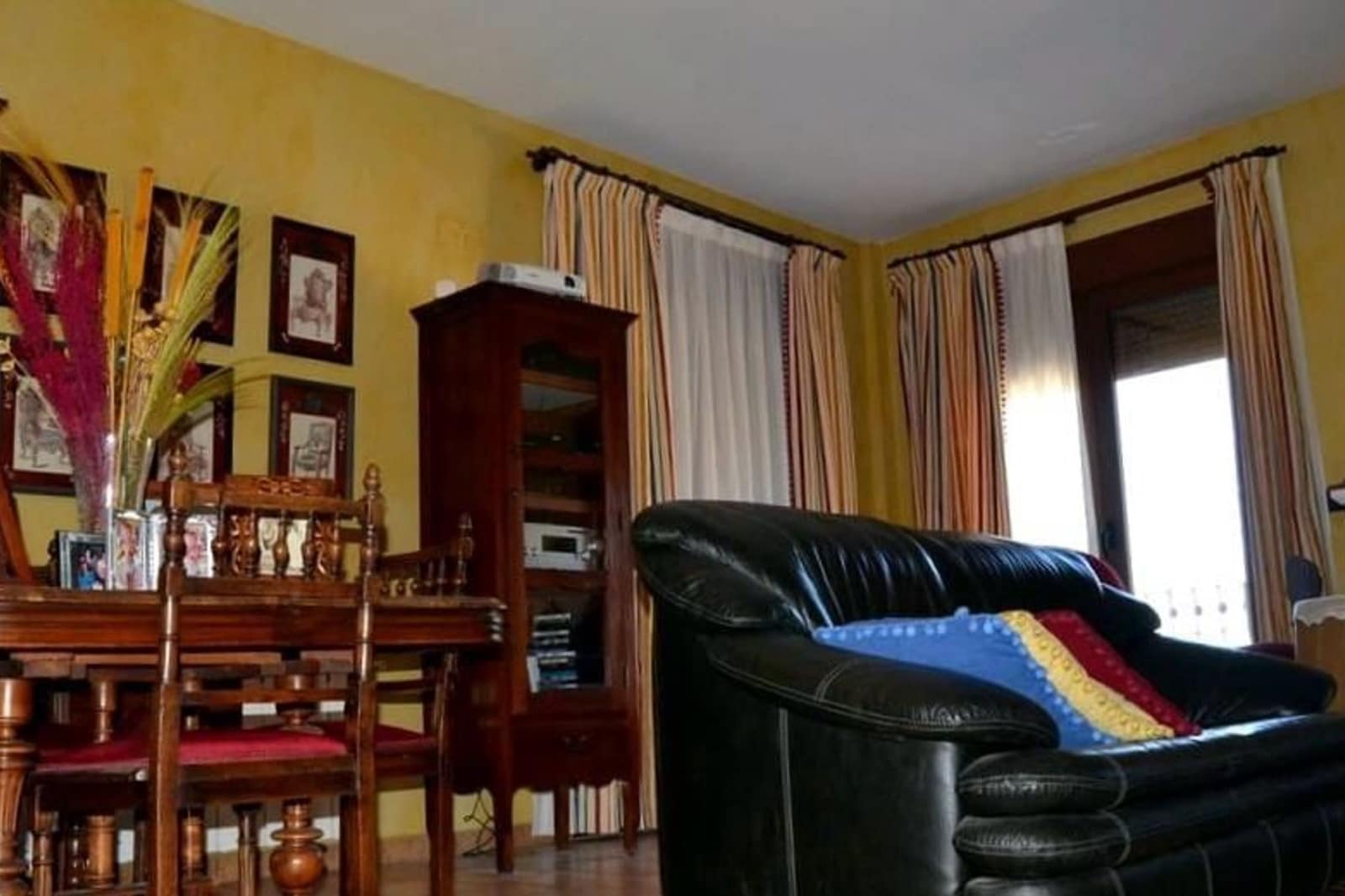 4 soveværelse Villa til salg i San Miguel de Salinas med swimmingpool - € 600.000 (Ref: 9950490)