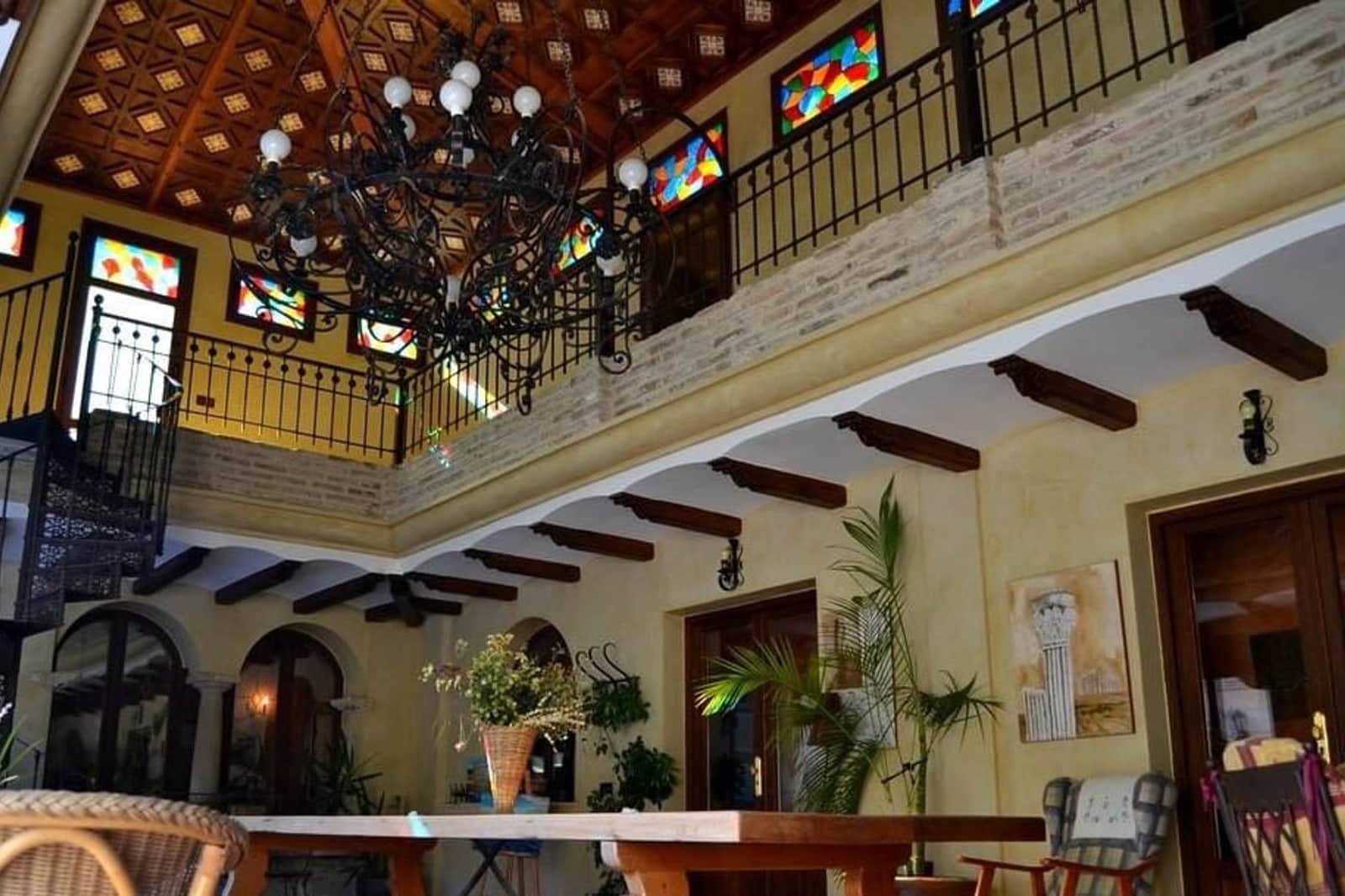 4 soveværelse Villa til salg i San Miguel de Salinas med swimmingpool - € 600.000 (Ref: 9950490)