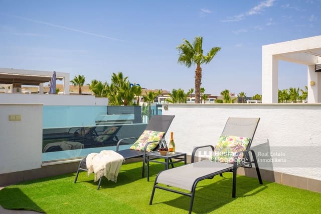 2 makuuhuone Huoneisto myytävänä paikassa La Zenia, Orihuela mukana uima-altaan - 320 000 € (Ref: 9953430)