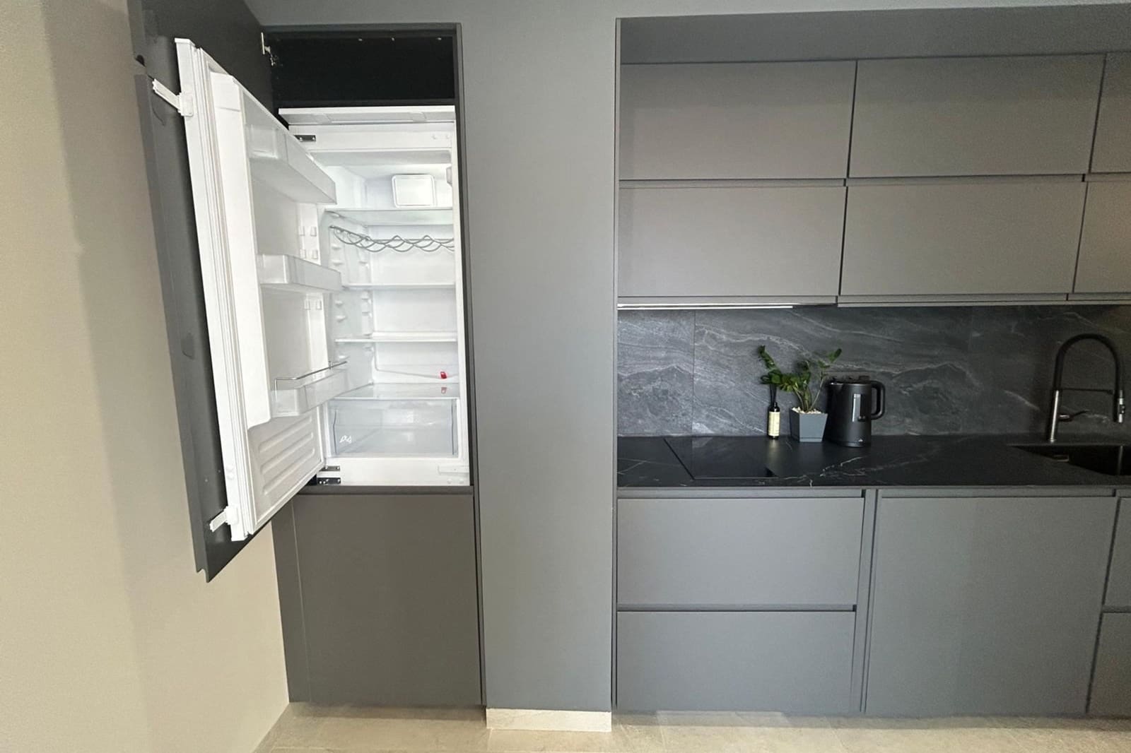 1 soveværelse Lejlighed til salg i Torrevieja med swimmingpool - € 187.000 (Ref: 9968838)