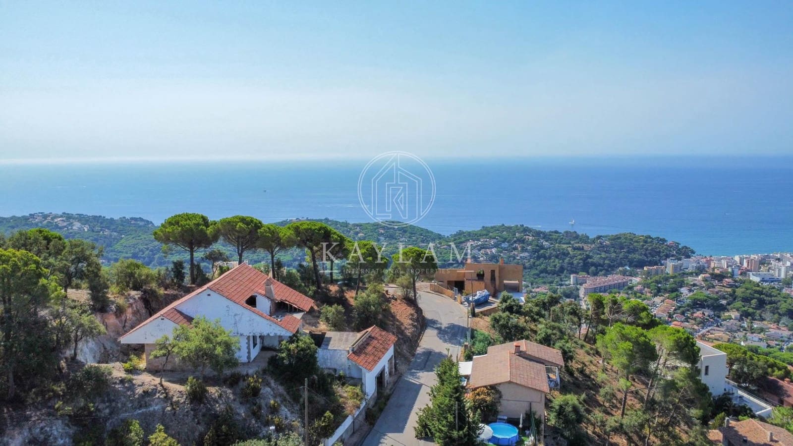 4 camera da letto Villa in vendita in Lloret de Mar con piscina garage - 380.000 € (Rif: 10017551)