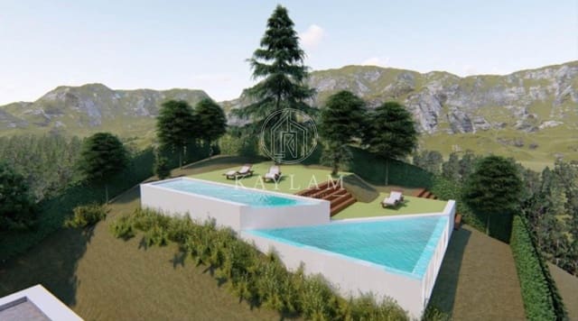 4 camera da letto Villa in vendita in Roca Grossa, Lloret de Mar con piscina garage - 380.000 € (Rif: 10017551)