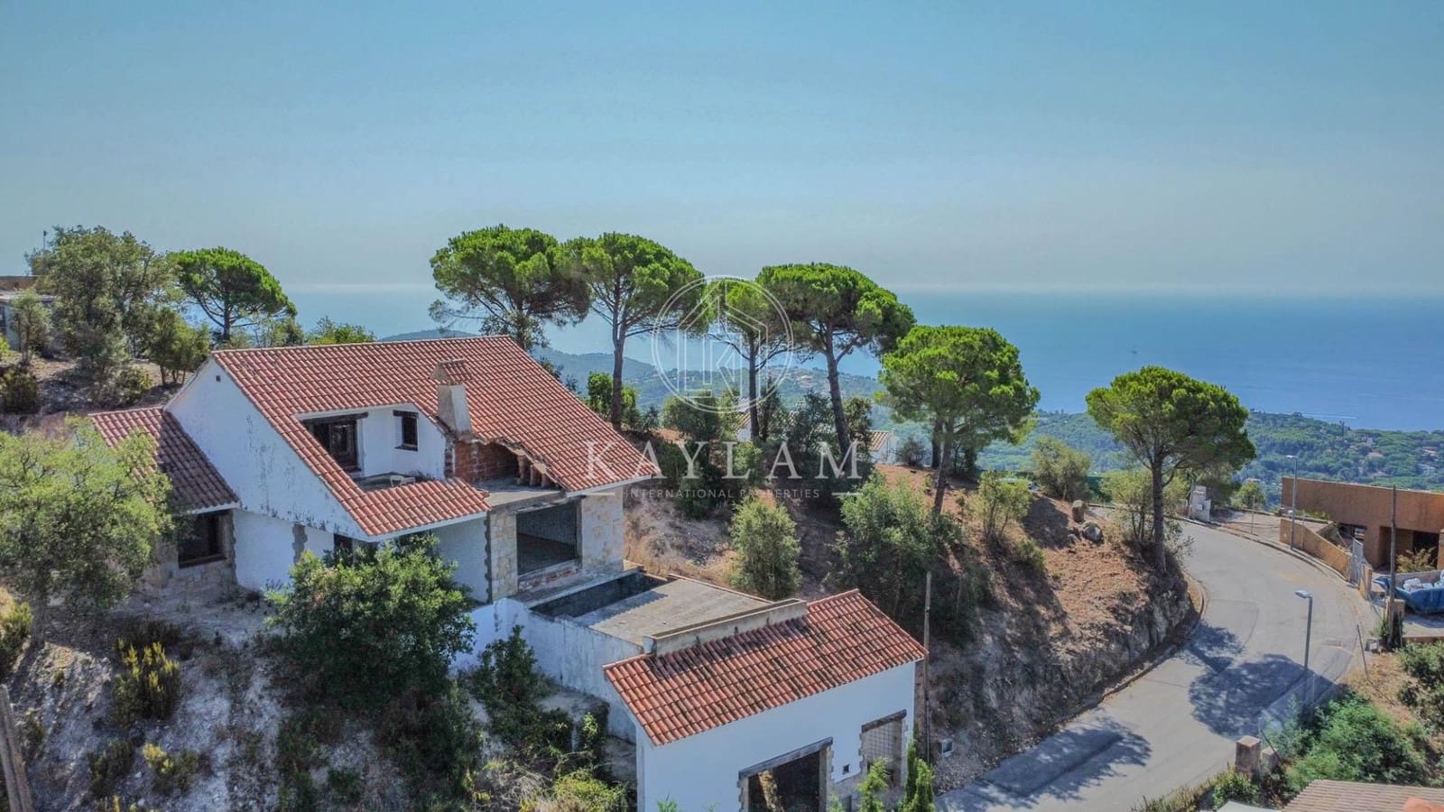 4 camera da letto Villa in vendita in Lloret de Mar con piscina garage - 380.000 € (Rif: 10017551)