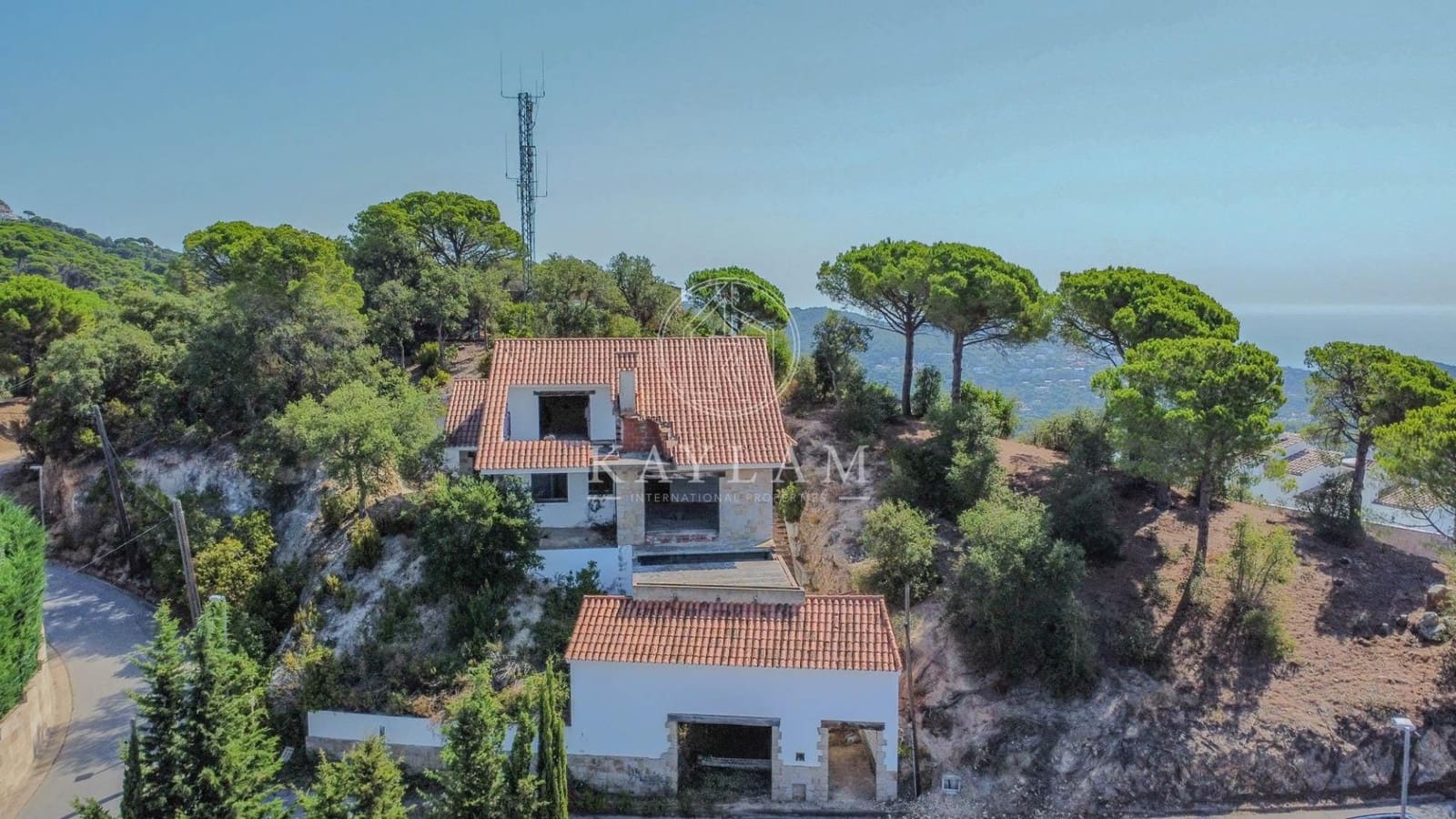 4 camera da letto Villa in vendita in Lloret de Mar con piscina garage - 380.000 € (Rif: 10017551)
