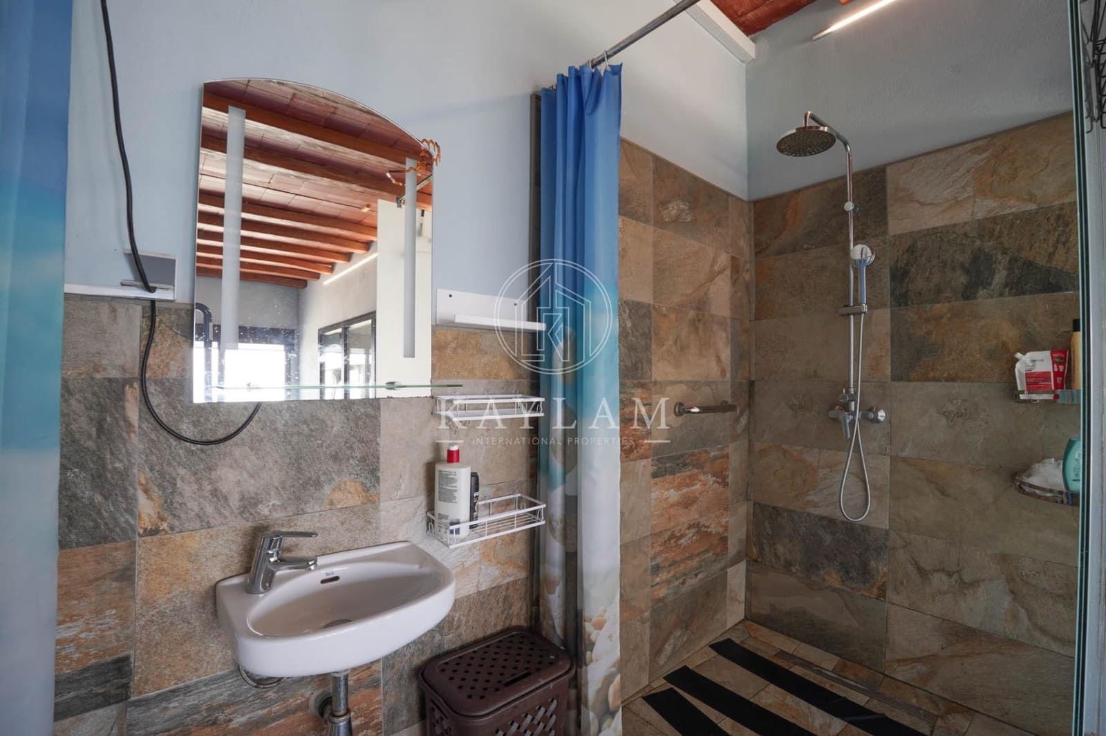 13 Zimmer Villa zu verkaufen in Lloret de Mar mit Pool Garage - 1.850.000 € (Ref: 10020963)