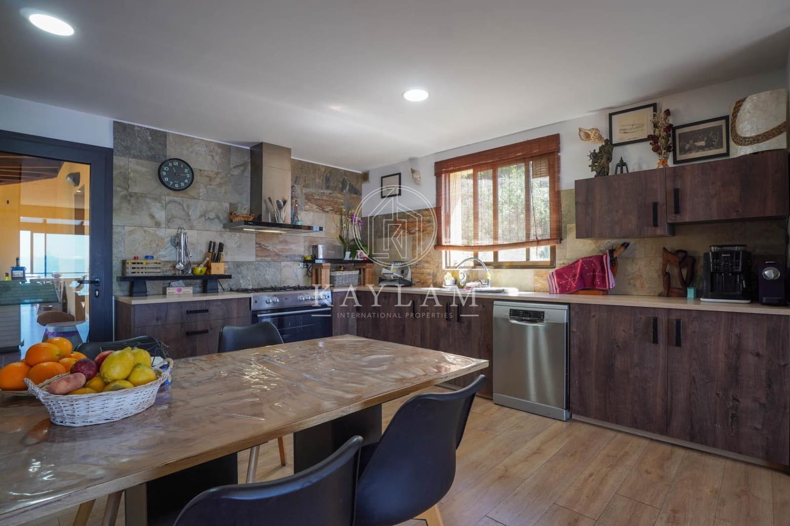 13 Zimmer Villa zu verkaufen in Lloret de Mar mit Pool Garage - 1.850.000 € (Ref: 10020963)