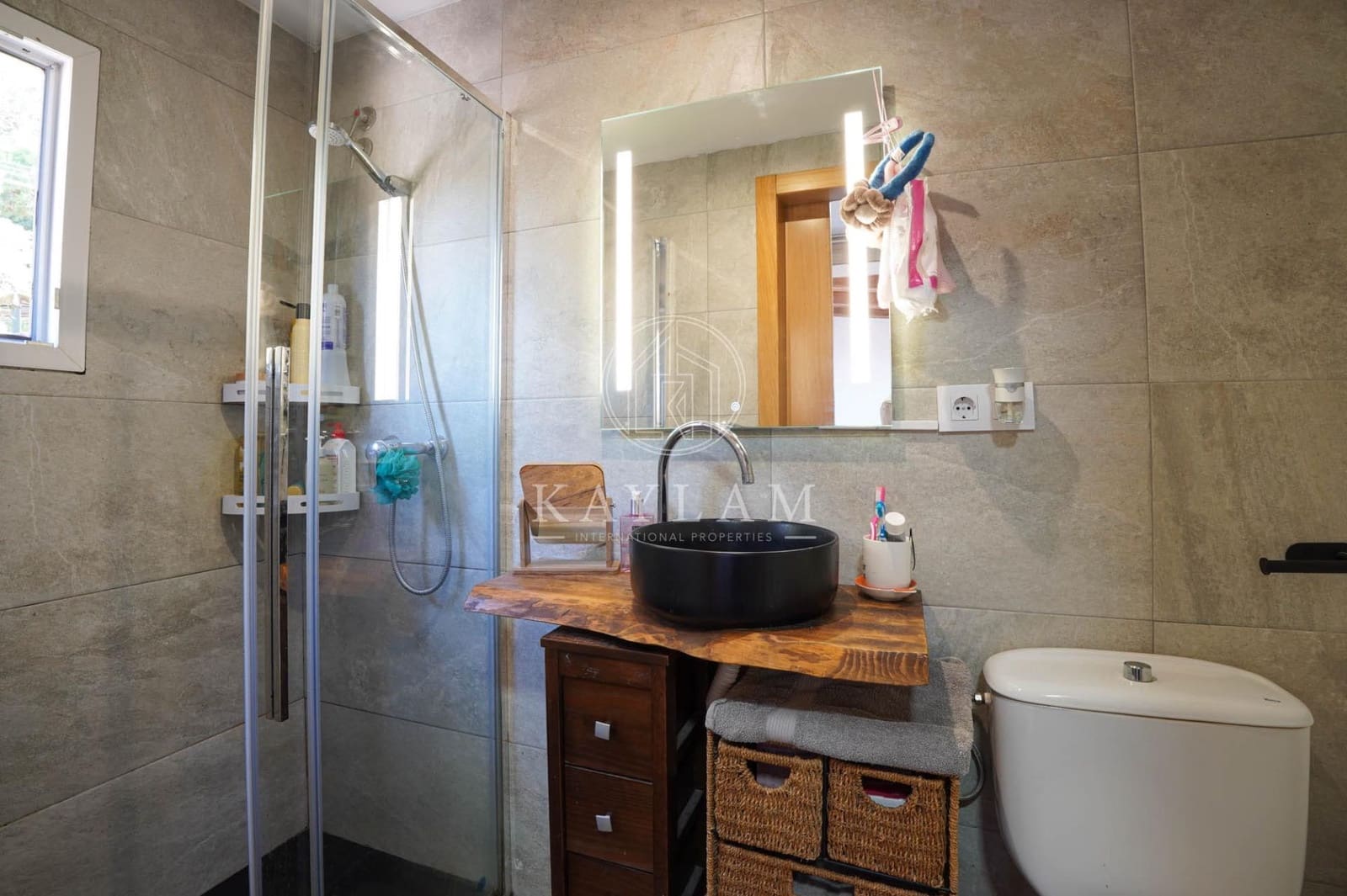 13 Zimmer Villa zu verkaufen in Lloret de Mar mit Pool Garage - 1.850.000 € (Ref: 10020963)