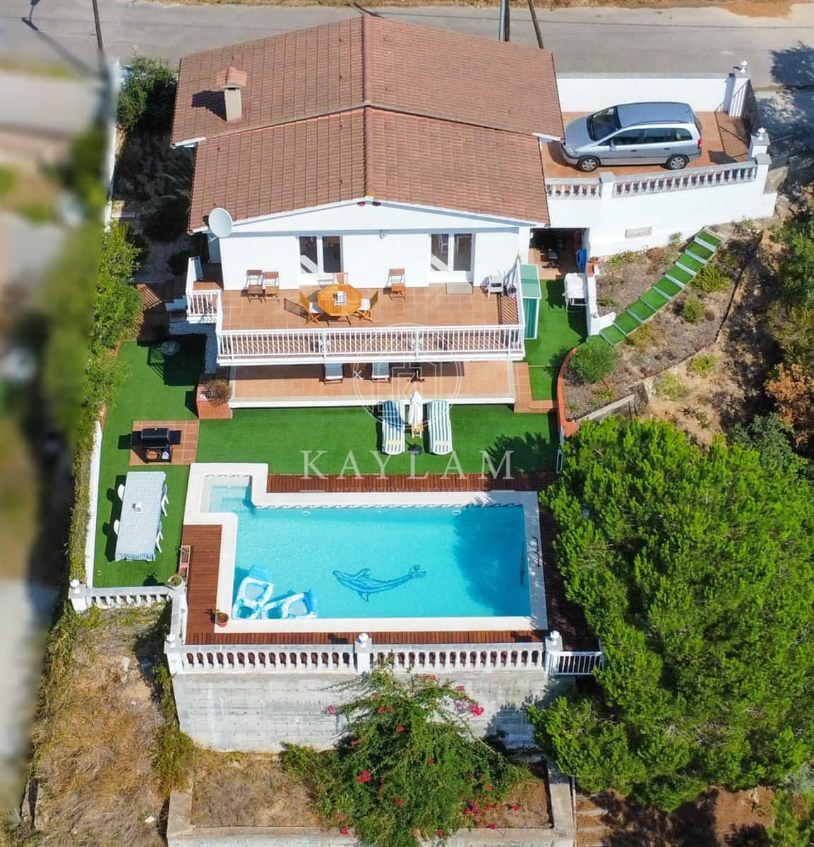 3 makuuhuone Huvila myytävänä paikassa Lloret de Mar mukana uima-altaan 
autotalli - 325 000 € (Ref: 10025665)