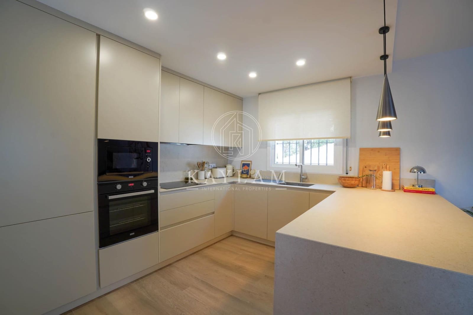 3 camera da letto Villa in vendita in Lloret de Mar con piscina garage - 399.000 € (Rif: 10028908)