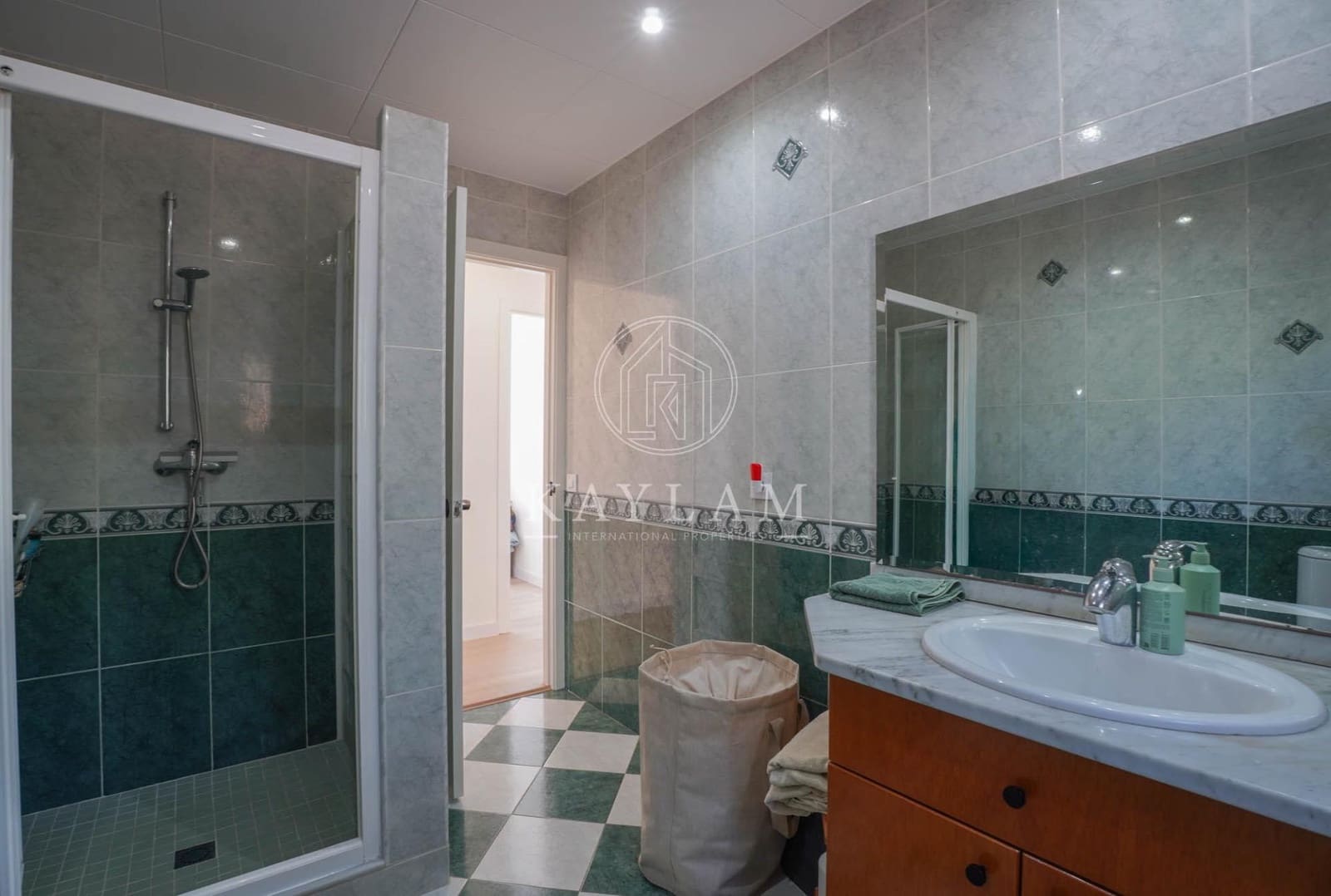3 camera da letto Villa in vendita in Lloret de Mar con piscina garage - 399.000 € (Rif: 10028908)
