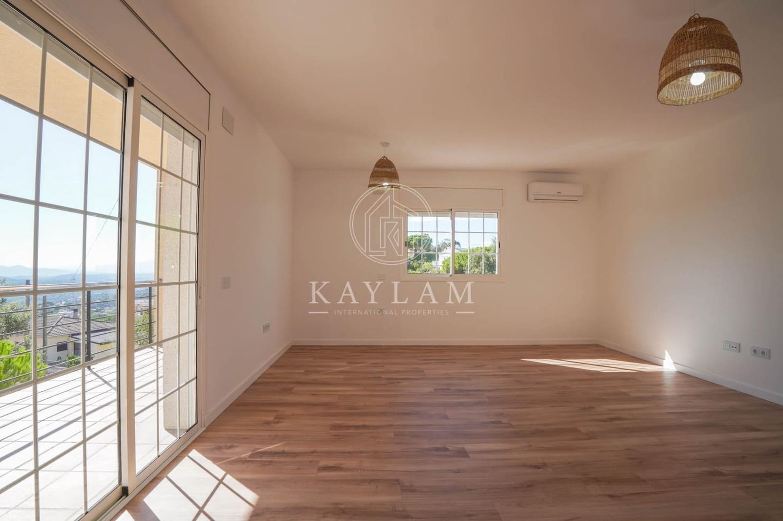 3 chambre Villa/Maison à vendre à Vidreres avec piscine garage - 359 000 € (Ref: 10032087)