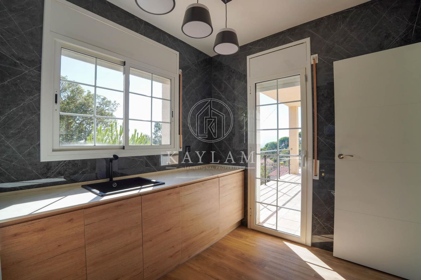 3 chambre Villa/Maison à vendre à Vidreres avec piscine garage - 359 000 € (Ref: 10032087)