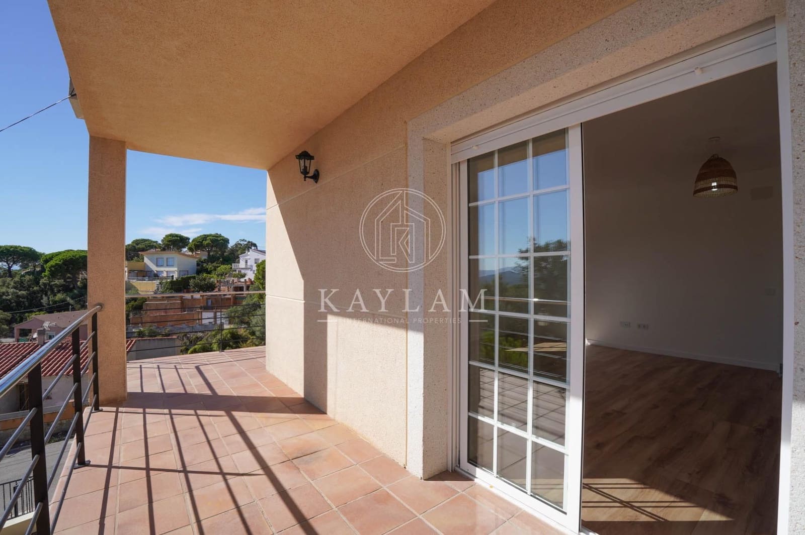 3 chambre Villa/Maison à vendre à Vidreres avec piscine garage - 359 000 € (Ref: 10032087)