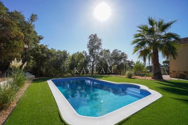 3 chambre Villa/Maison à vendre à Aiguaviva Parc, Vidreres avec piscine garage - 359 000 € (Ref: 10032087)