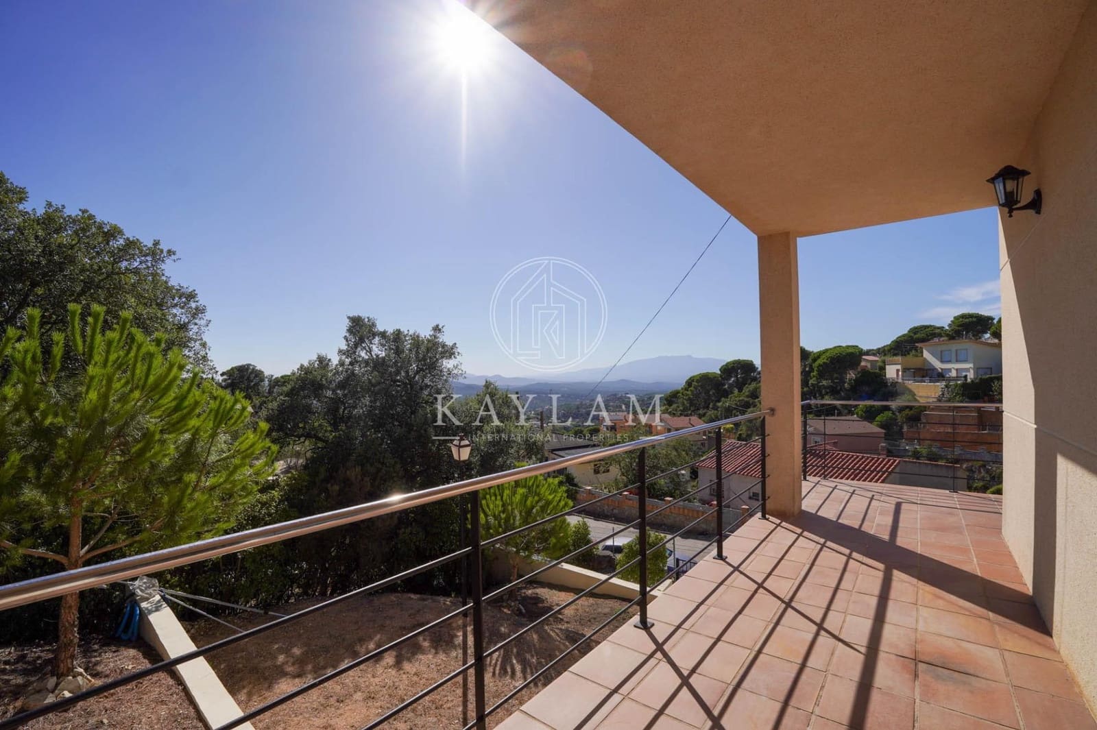 3 chambre Villa/Maison à vendre à Vidreres avec piscine garage - 359 000 € (Ref: 10032087)