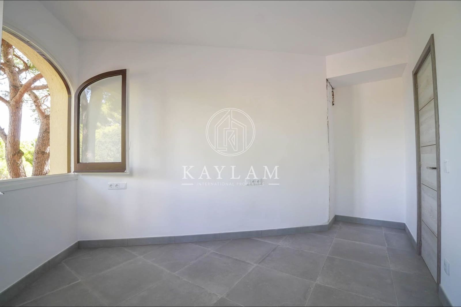 1 soveværelse Lejlighed til salg i Sant Feliu de Guixols - € 225.000 (Ref: 10129546)