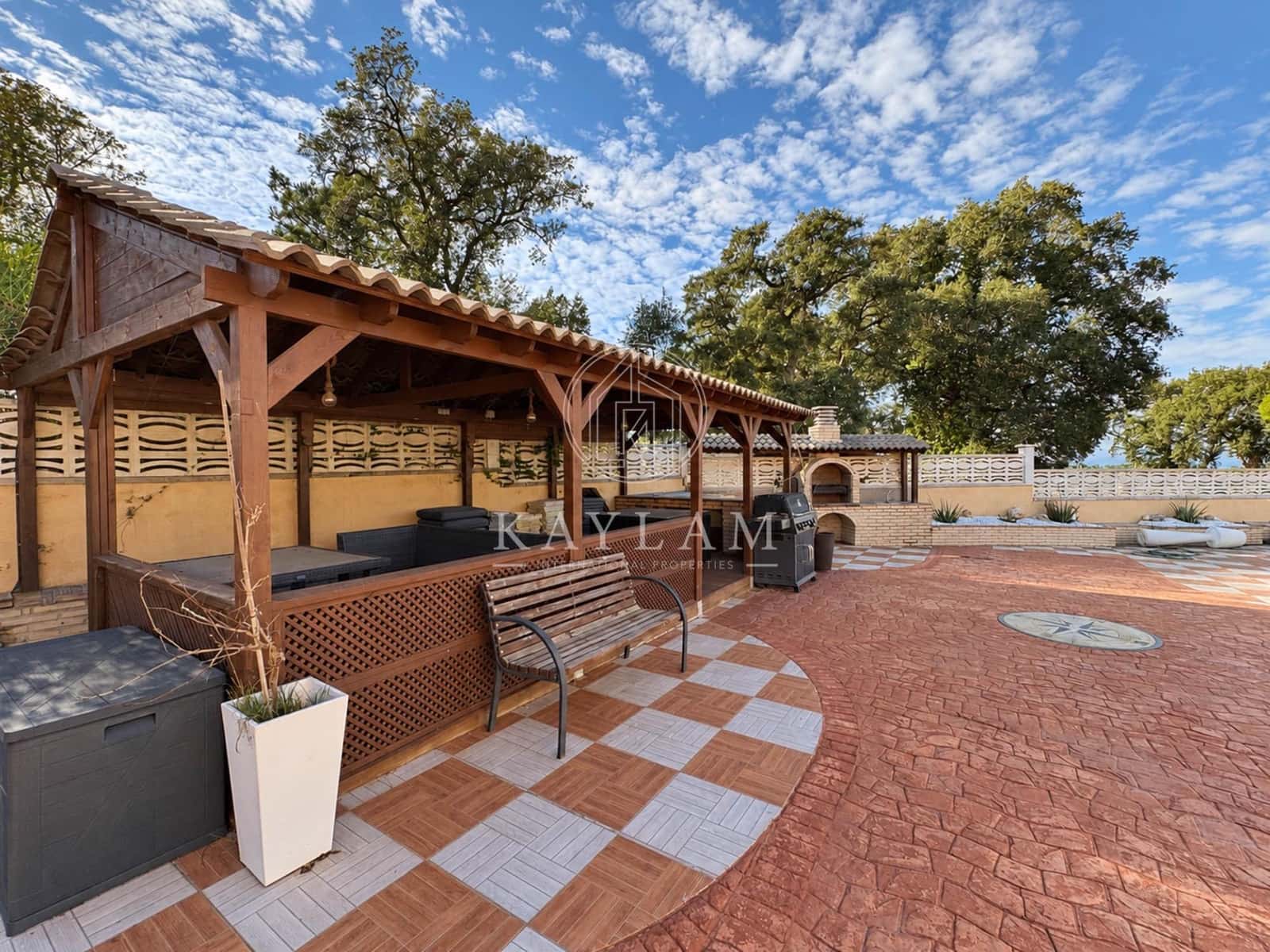 Chalet de 5 habitaciones en Lloret de Mar en venta con piscina garaje - 420.000 € (Ref: 10187133)