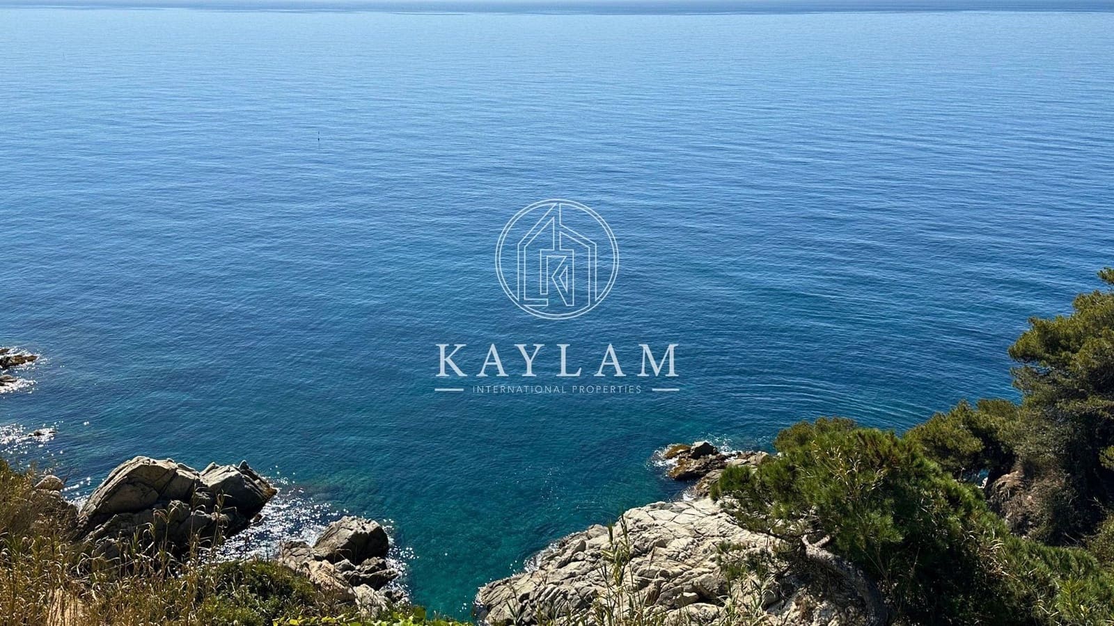 4 soveværelse Villa til salg i Lloret de Mar med swimmingpool - € 2.950.000 (Ref: 7557611)