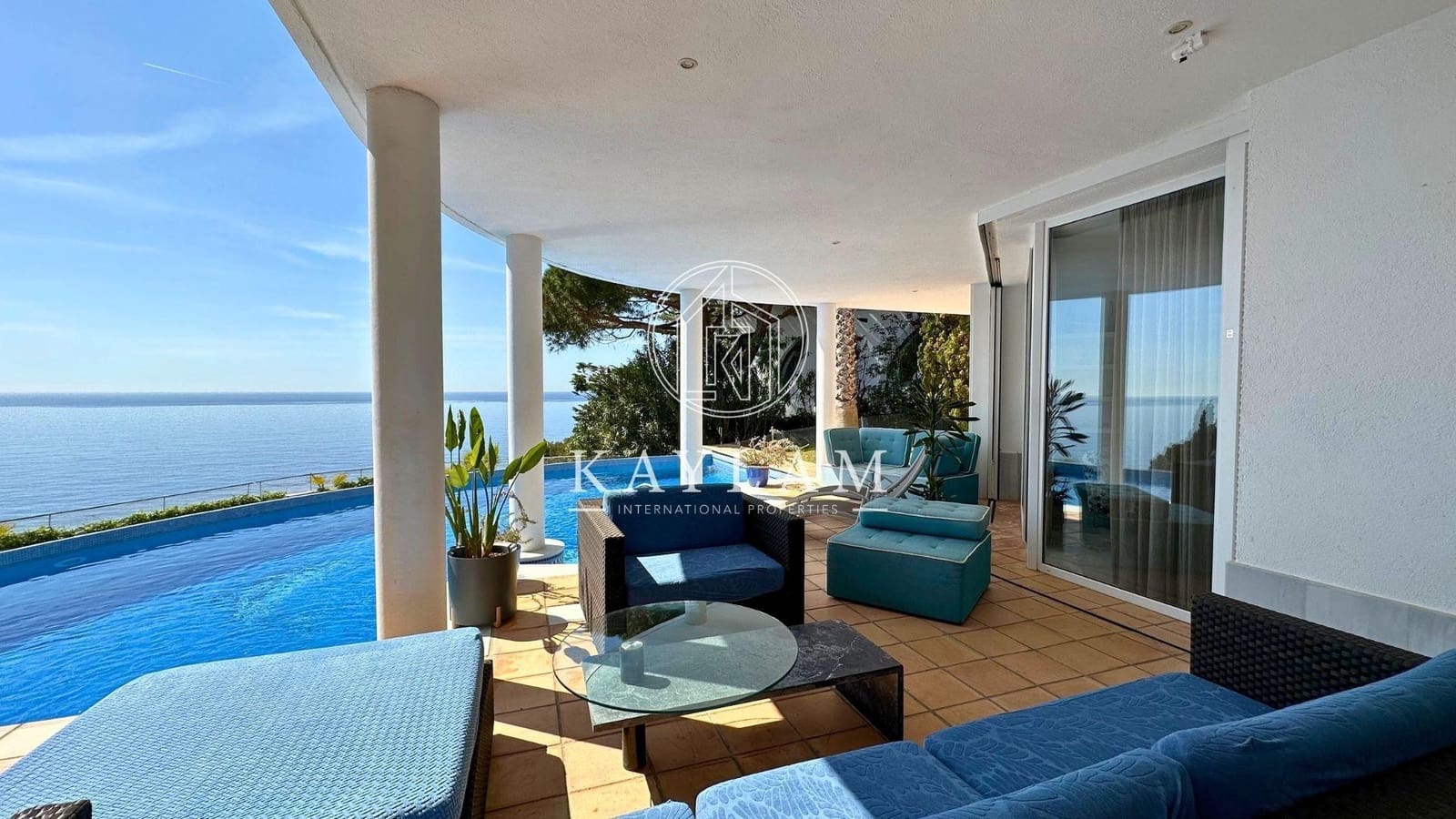 4 soveværelse Villa til salg i Lloret de Mar med swimmingpool - € 2.950.000 (Ref: 7557611)