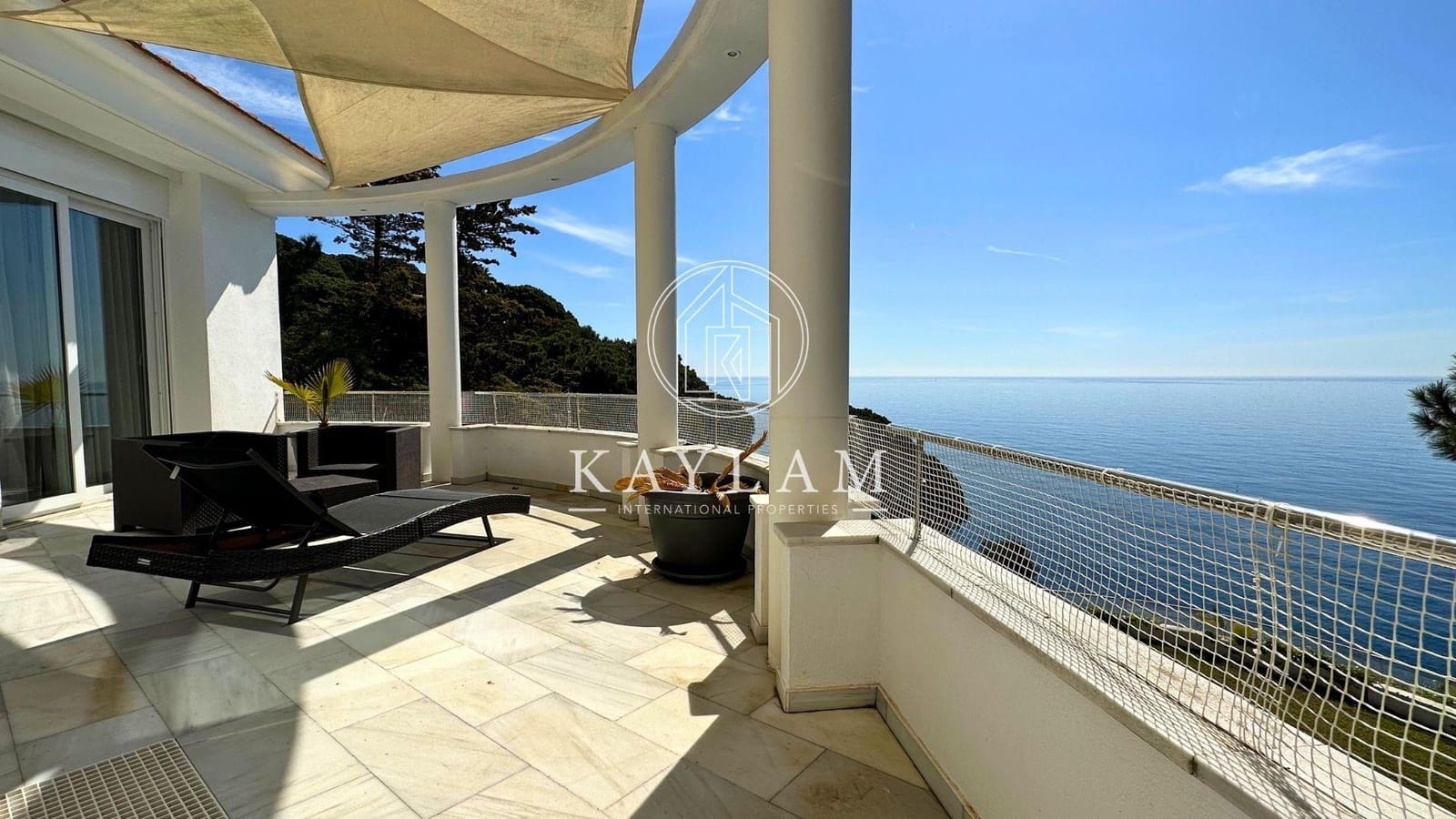 4 soveværelse Villa til salg i Lloret de Mar med swimmingpool - € 2.950.000 (Ref: 7557611)