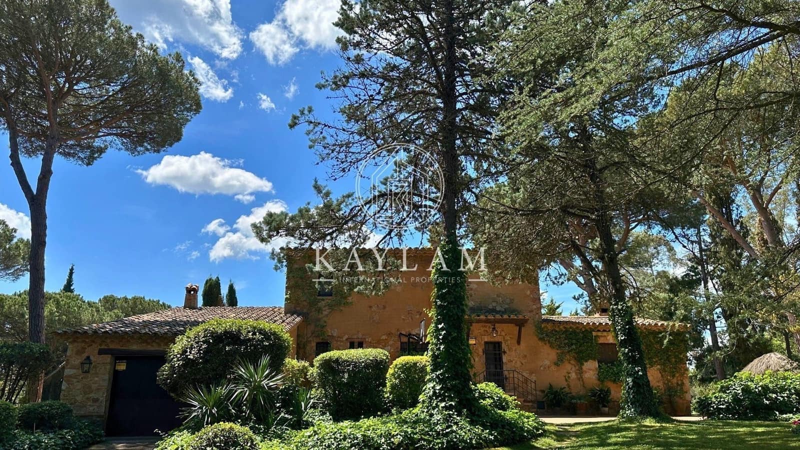 7 slaapkamer Finca/Landhuis te koop in Caldes de Malavella met zwembad garage - € 3.100.000 (Ref: 7563607)