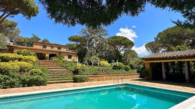 7 bedroom Finca/Country House for sale in Caldes de Malavella with pool garage - € 3,100,000 (Ref: 7563607)