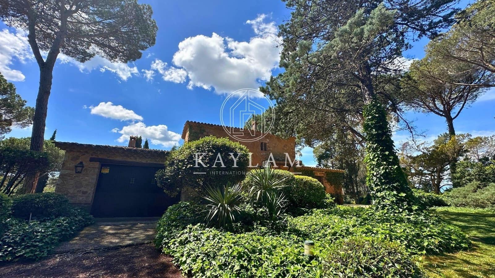 7 slaapkamer Finca/Landhuis te koop in Caldes de Malavella met zwembad garage - € 3.100.000 (Ref: 7563607)