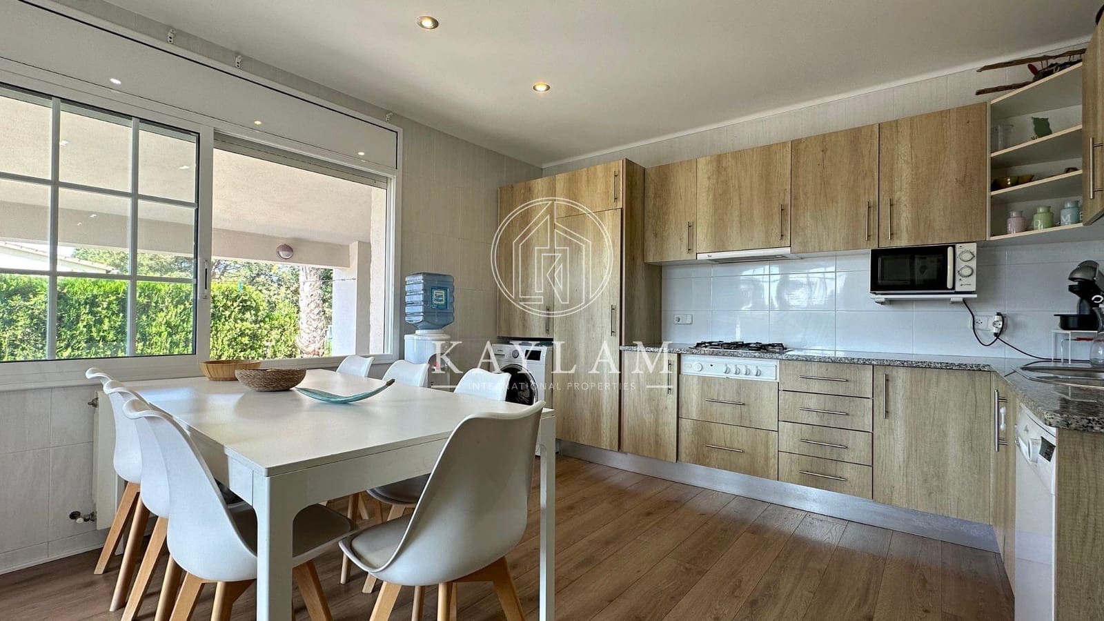 3 soveværelse Villa til salg i Santa Cristina d'Aro med swimmingpool - € 545.000 (Ref: 7574647)