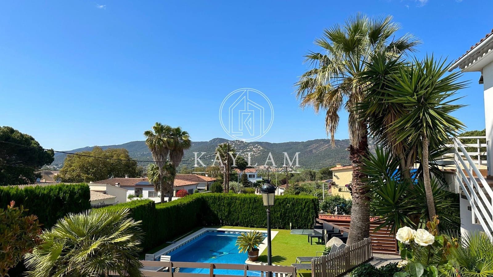 3 soveværelse Villa til salg i Santa Cristina d'Aro med swimmingpool - € 545.000 (Ref: 7574647)