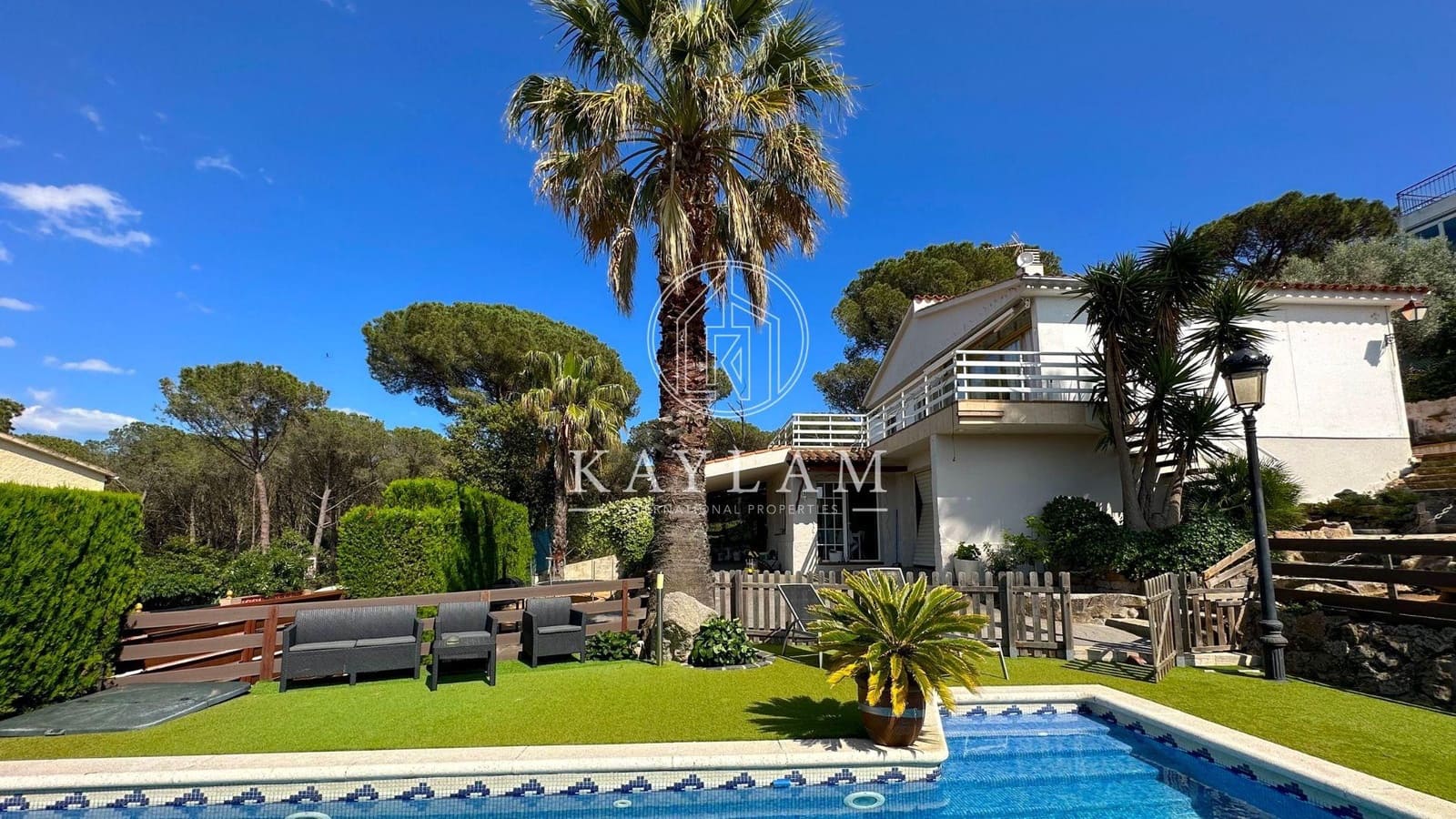 3 soveværelse Villa til salg i Santa Cristina d'Aro med swimmingpool - € 545.000 (Ref: 7574647)