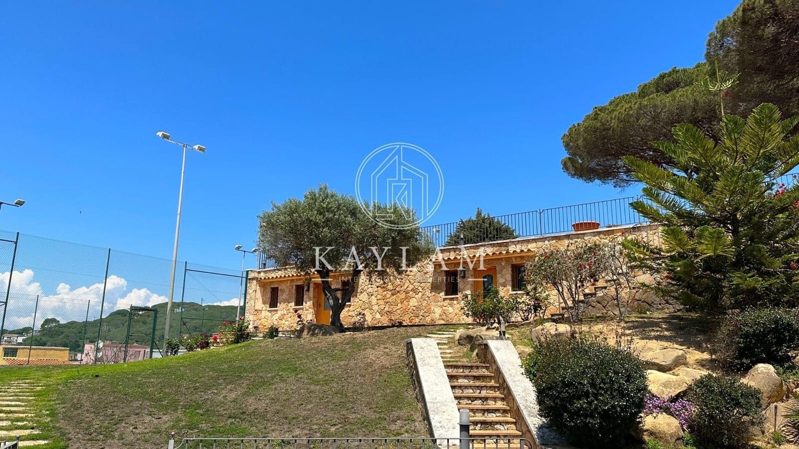 13 soverom Villa til salgs i Sant Feliu de Guixols med svømmebasseng - € 7 875 000 (Ref: 7588786)