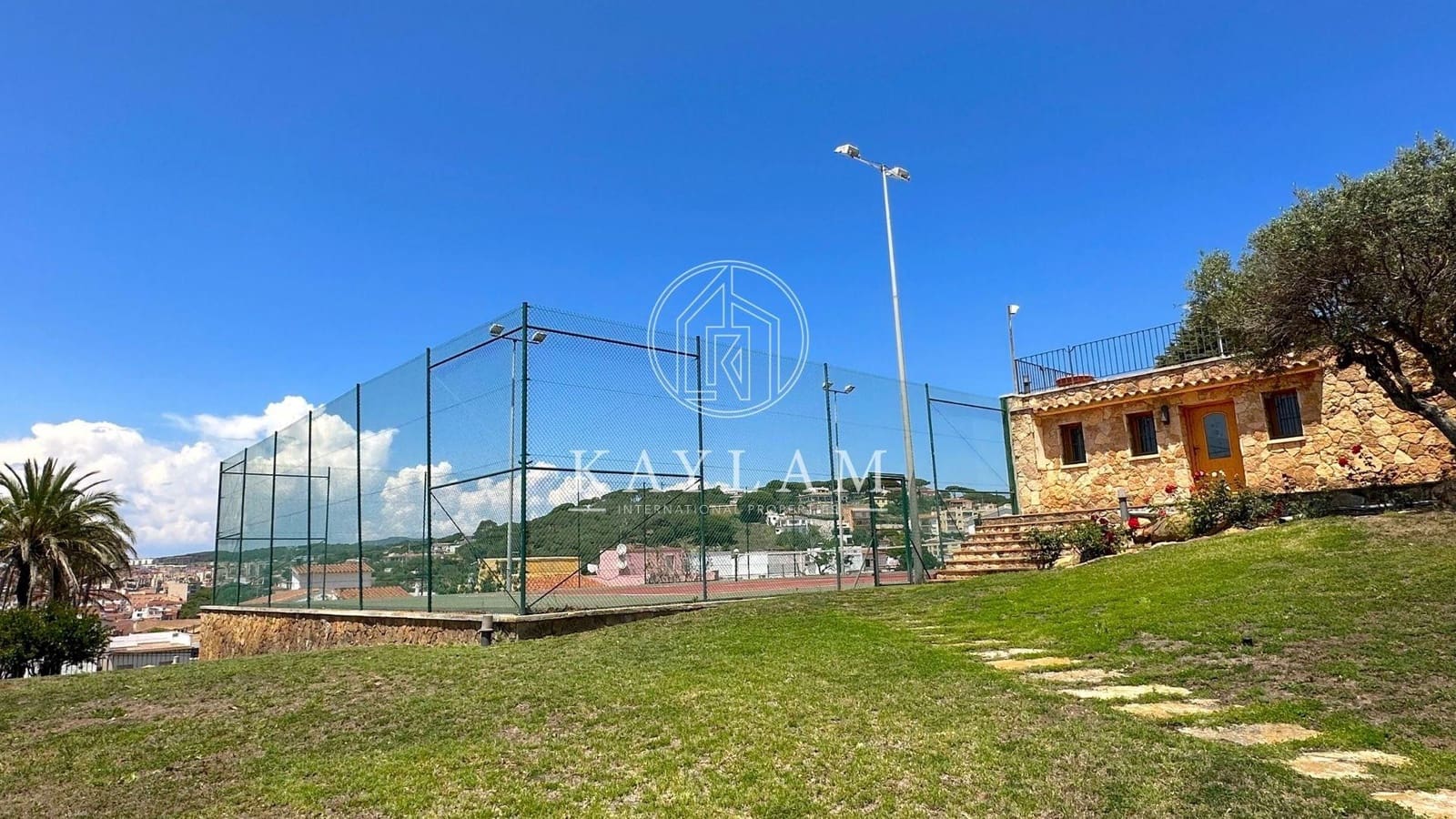 13 soverom Villa til salgs i Sant Feliu de Guixols med svømmebasseng - € 7 875 000 (Ref: 7588786)