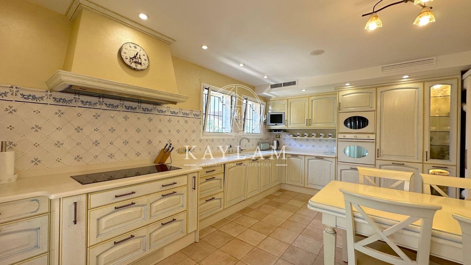 13 soverom Villa til salgs i Sant Feliu de Guixols med svømmebasseng - € 7 875 000 (Ref: 7588786)