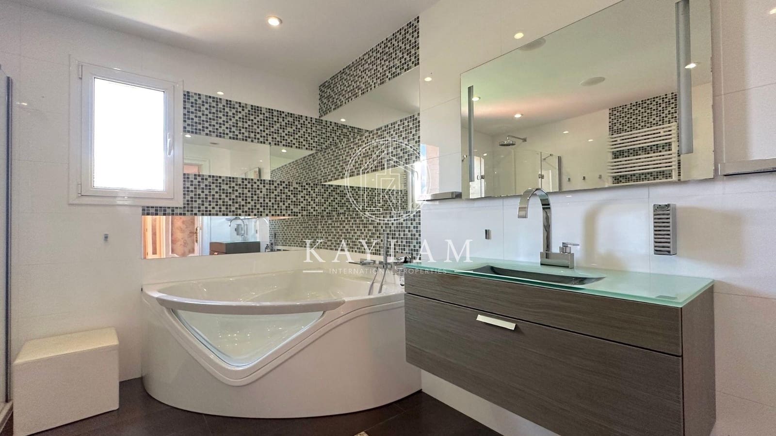 13 soverom Villa til salgs i Sant Feliu de Guixols med svømmebasseng - € 7 875 000 (Ref: 7588786)