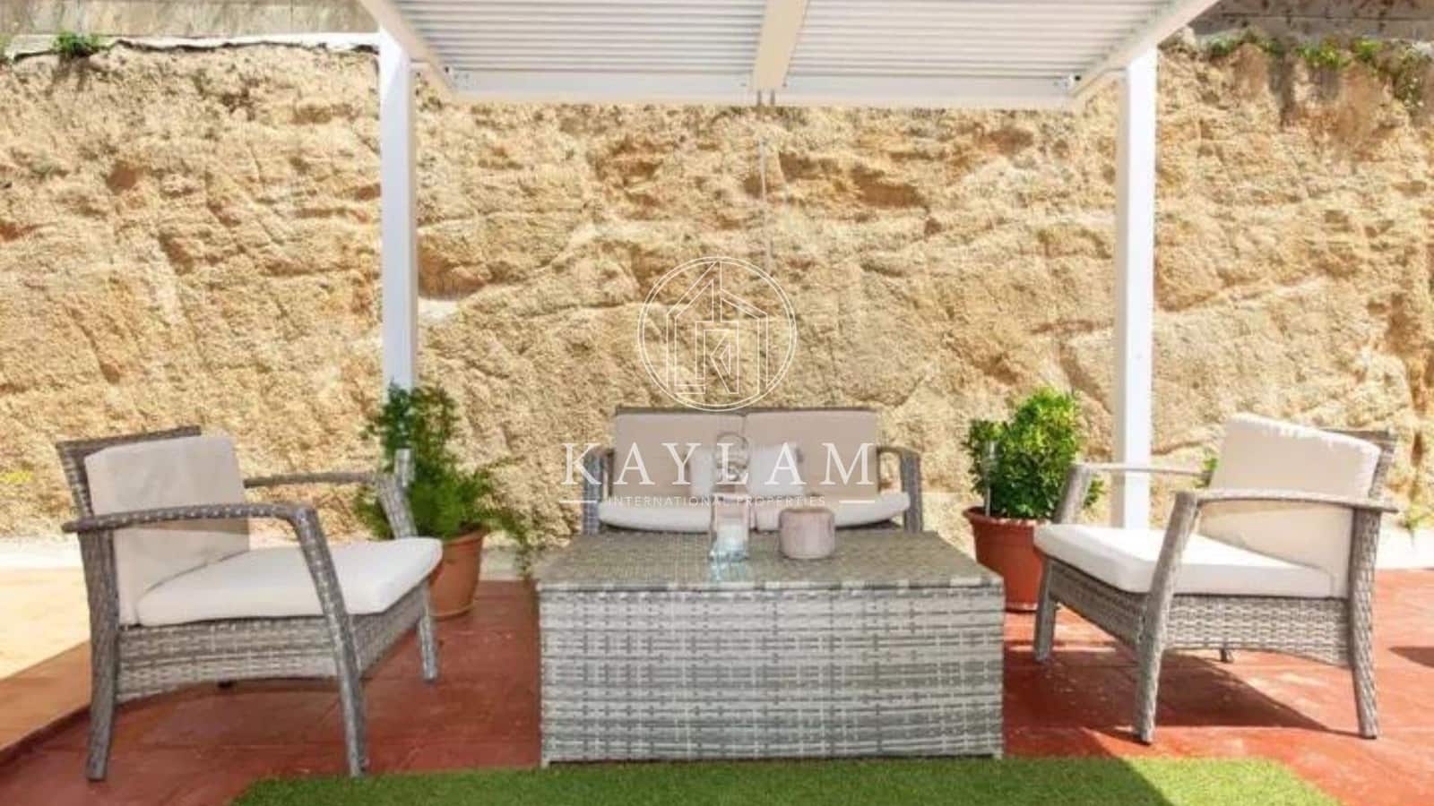 6 soveværelse Villa til salg i Lloret de Mar med swimmingpool - € 450.000 (Ref: 7588787)