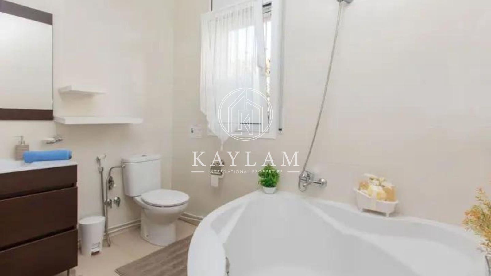 6 soveværelse Villa til salg i Lloret de Mar med swimmingpool - € 450.000 (Ref: 7588787)