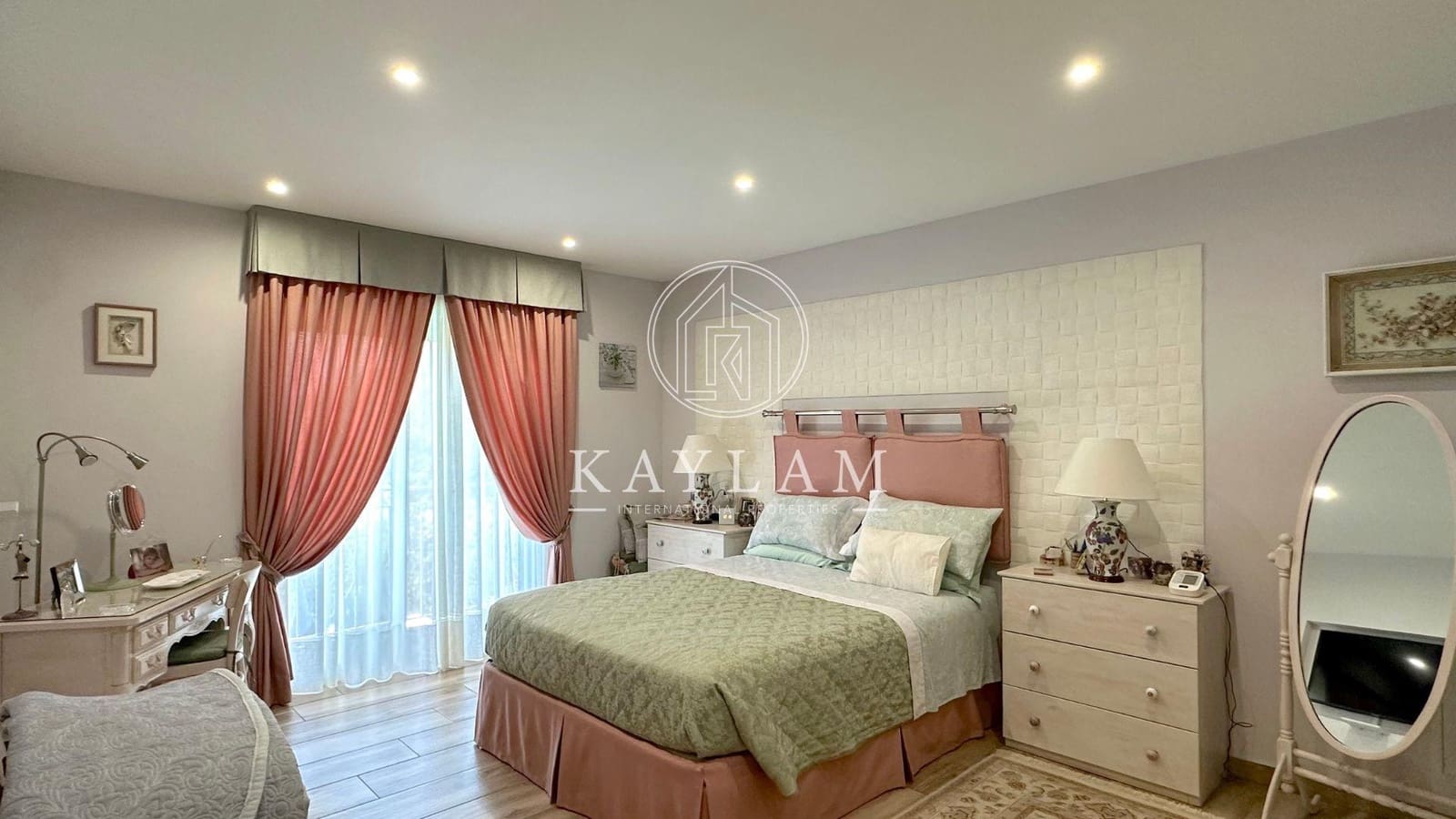 5 slaapkamer Villa te koop in Lloret de Mar - € 860.000 (Ref: 7642143)