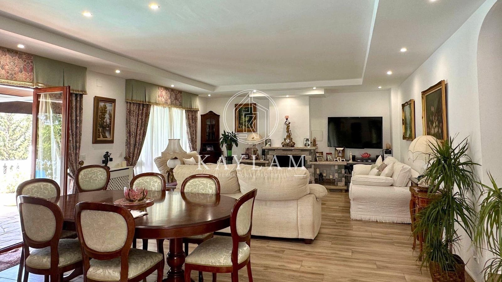 5 slaapkamer Villa te koop in Lloret de Mar - € 860.000 (Ref: 7642143)