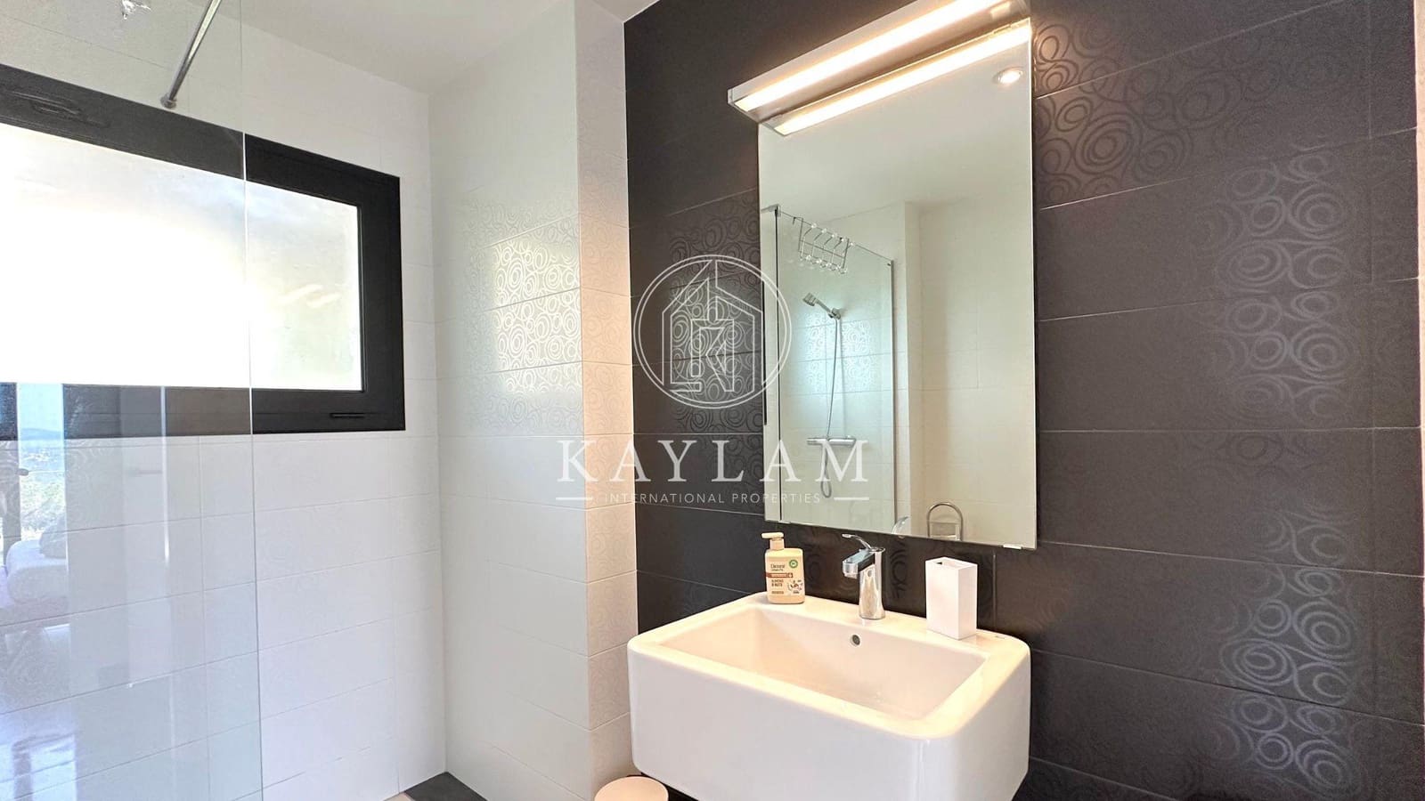 4 soverom Villa til salgs i Lloret de Mar - € 1 500 000 (Ref: 7692853)